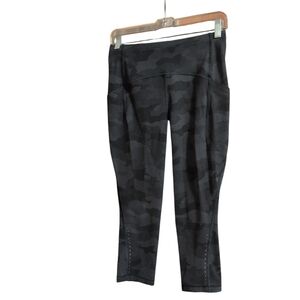 Lululemon Align Crop Leggings Size 6 Green Camo High-Rise Yoga Pants 21”